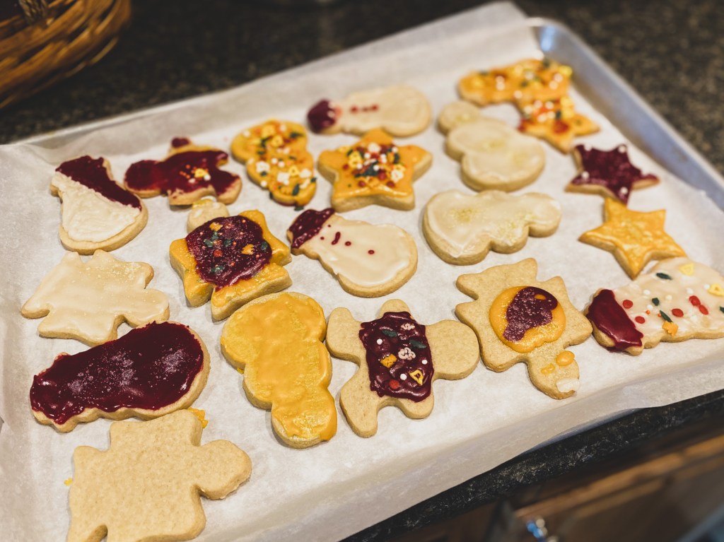 Dairy and Dye Free Christmas Cookies and&nbsp;Icing