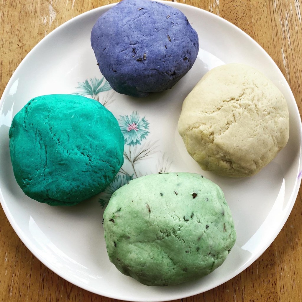 Essential Oil Scented Homemade Playdough